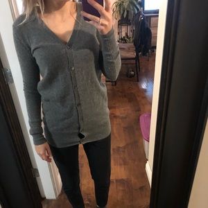 Wilfred 100% cashmere cardigan